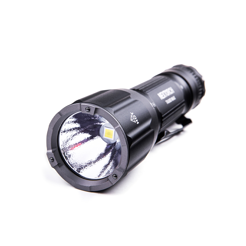 Lampe tactique rechargeable TA30D MAX - éclairage blanc - 4000 lumens